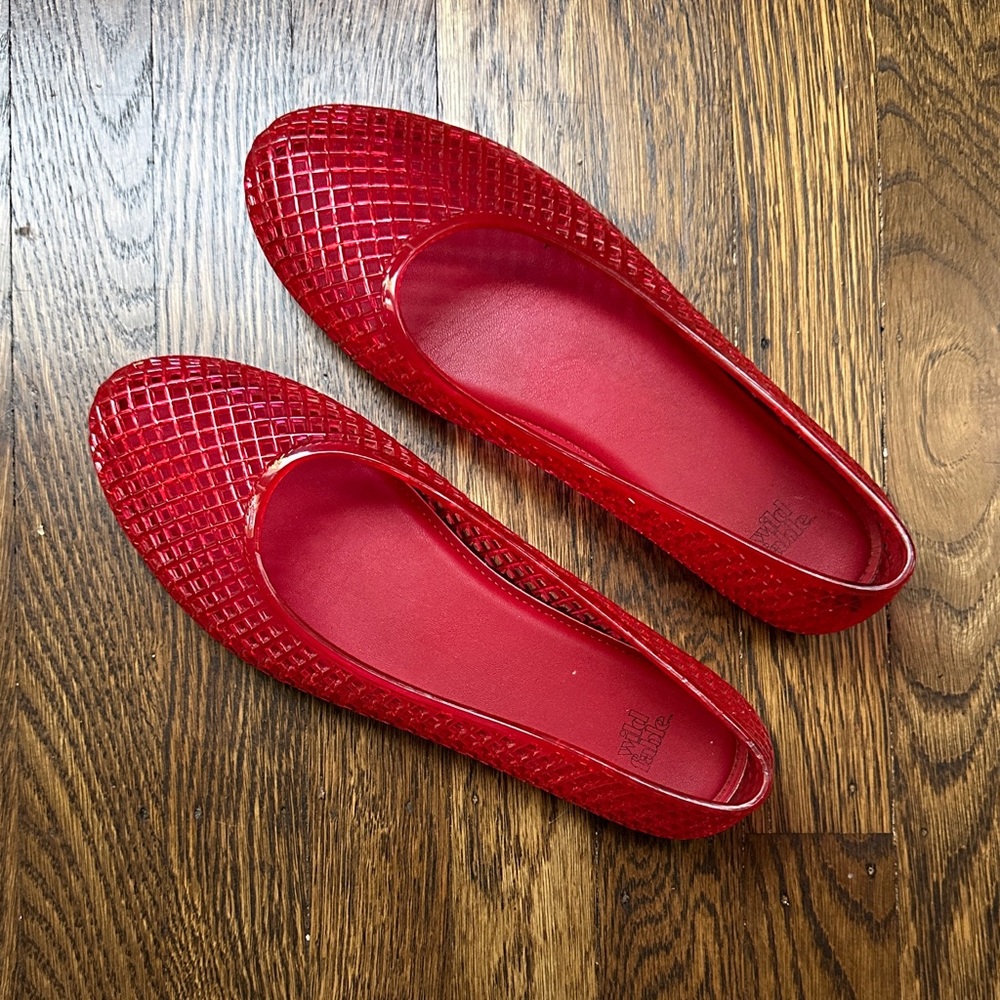 Wild Fable Red Jelly Flats